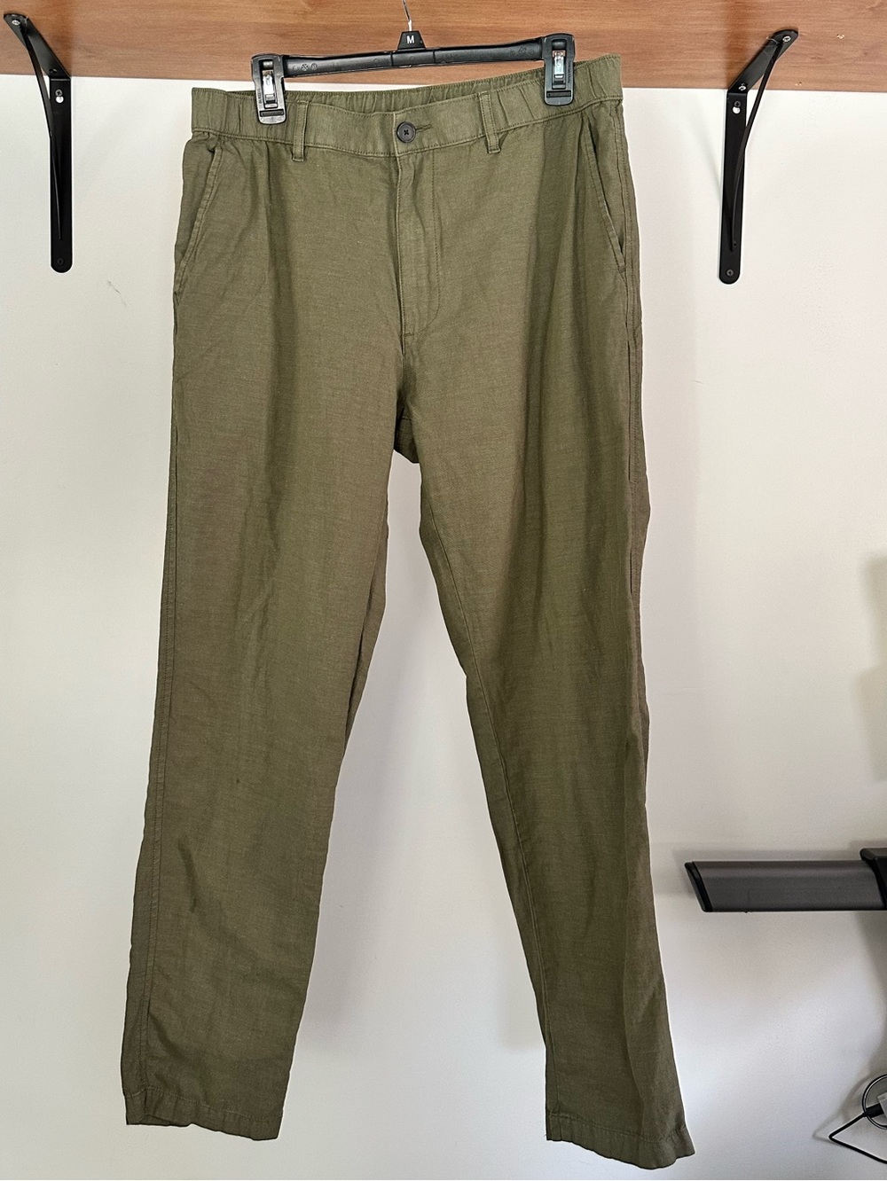 Uniqlo Men's Olive Flat Front Linen Blend Pant-Size Large